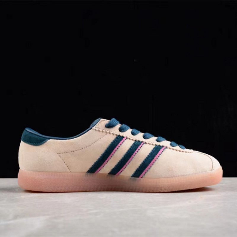 아디다스 오리지널 스카프 라스트 프론티어 삼바 ID2783