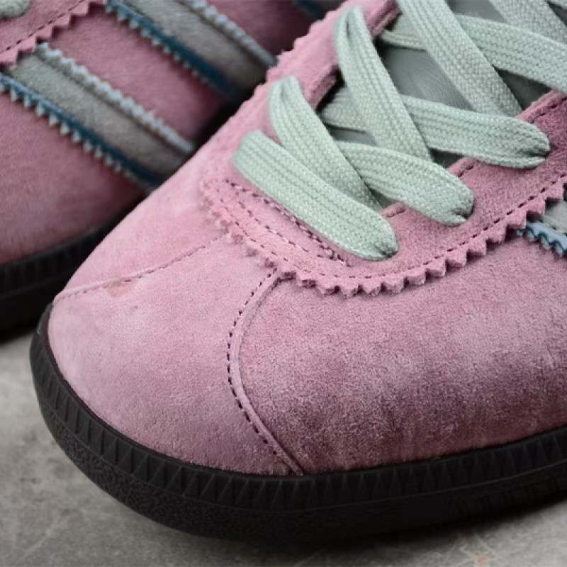 아디다스 오리지널 스카프 라스트 프론티어 삼바 ID2784