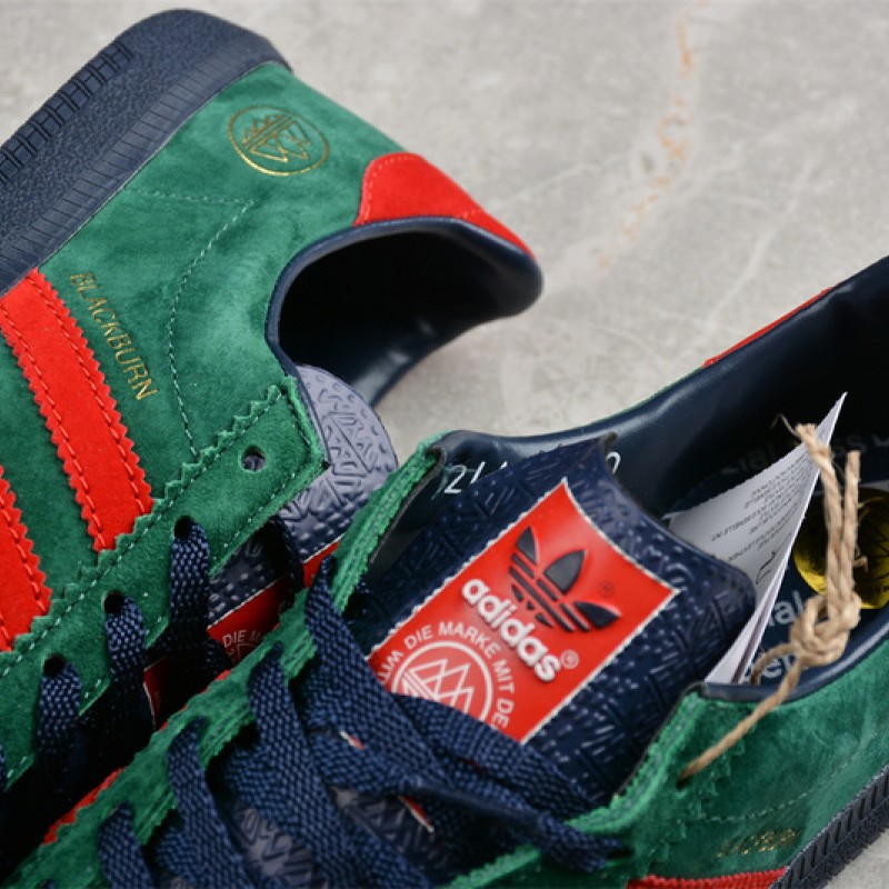 아디다스 오리지널 스카프 라스트 프론티어 삼바 IH213911