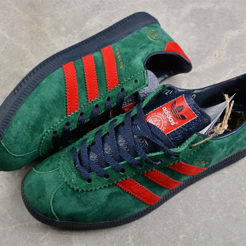 아디다스 오리지널 스카프 라스트 프론티어 삼바 IH213911