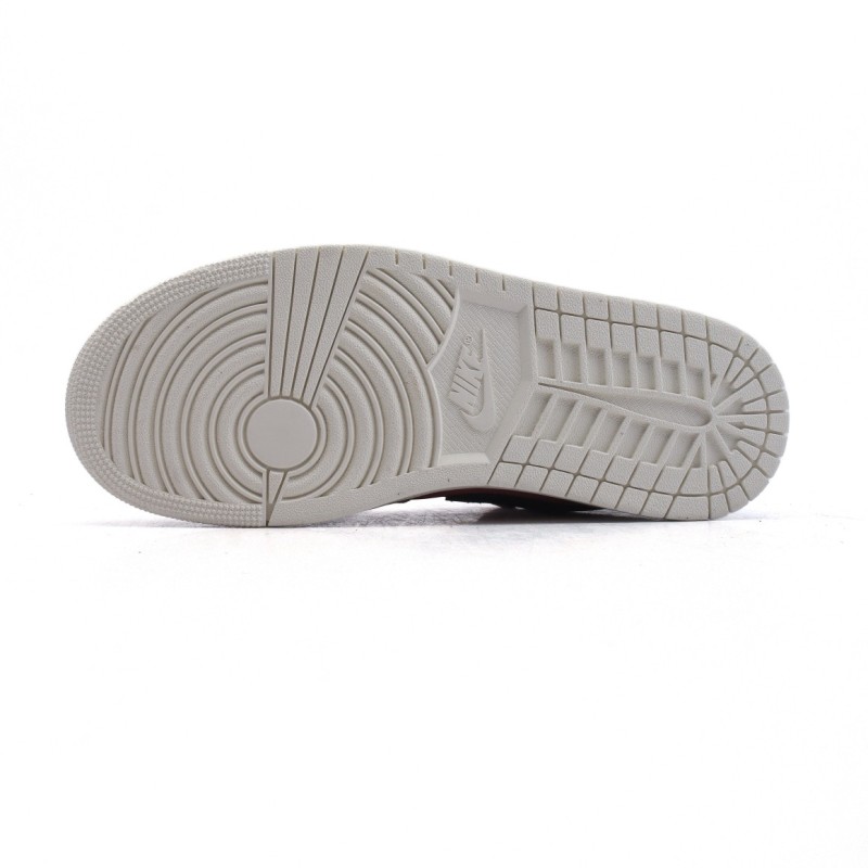 나이키 에어조던 1 로우 운동화