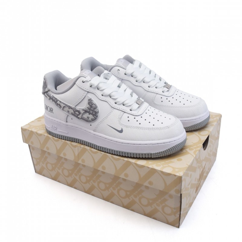 나이키 에어포스1 07 로우 남성 여성 운동화