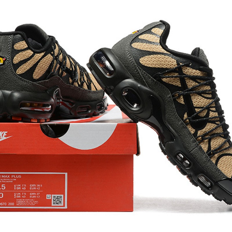 나이키 에어 맥스 플러스 유틸리티 FD0670-200