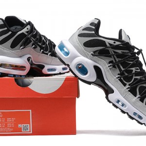 나이키 에어 맥스 플러스 유틸리티 FD0799-001