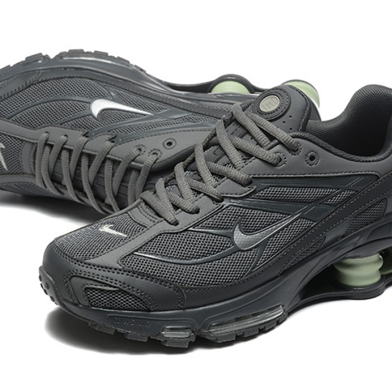 나이키 샥스 TL 남성 운동화