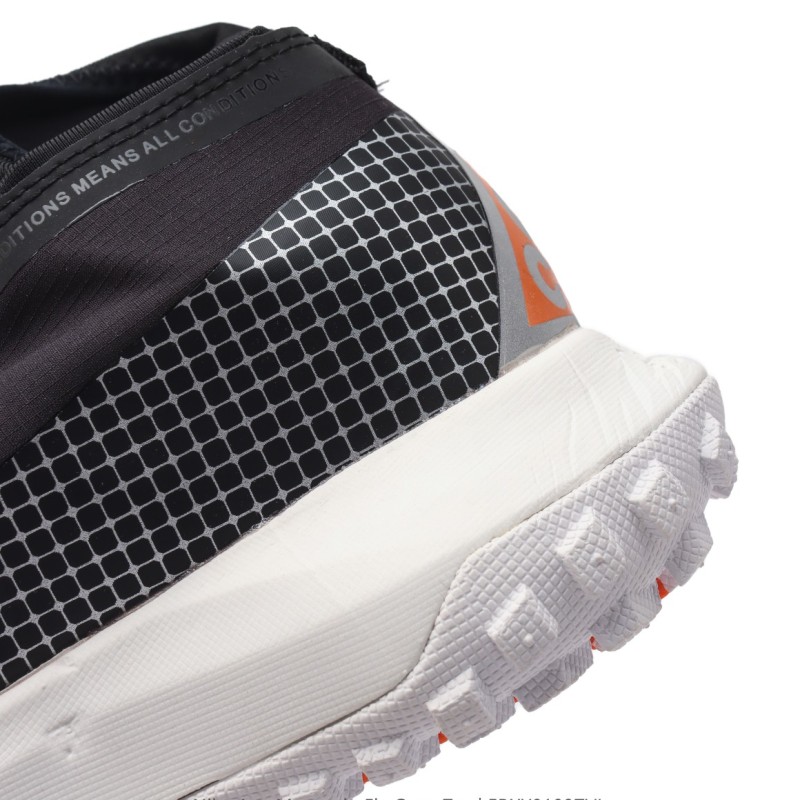 나이키 ACG 마운틴 플라이 로우