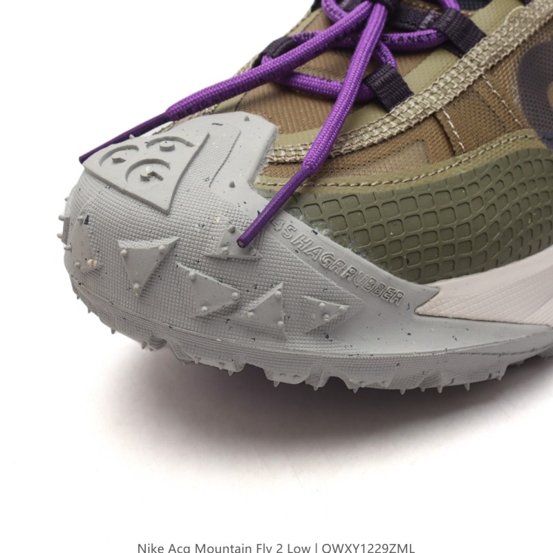 나이키 ACG 마운틴 플라이 로우