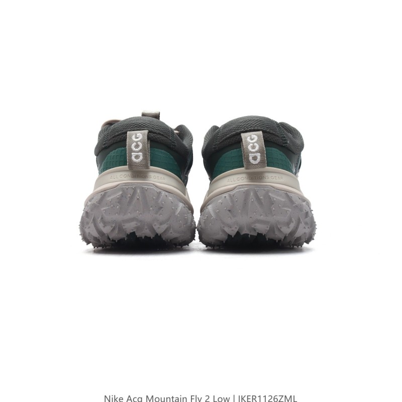 나이키 ACG 마운틴 플라이 로우