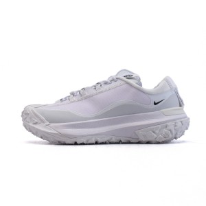 나이키 ACG 마운틴 플라이 로우