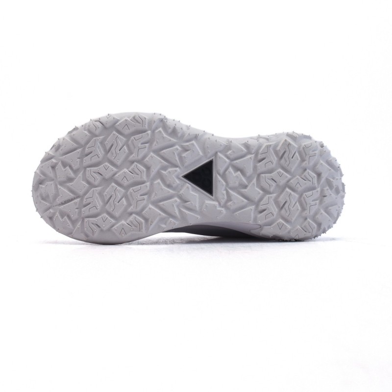 나이키 ACG 마운틴 플라이 로우