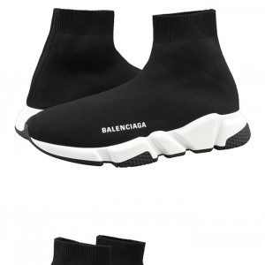 발렌시아가 스피드러너 블랙 스니커즈