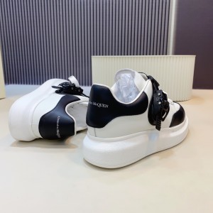 [알렉산더맥퀸] 남성 여성 오버솔 스니커즈