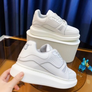 [알렉산더맥퀸] 남성 여성 오버솔 스니커즈