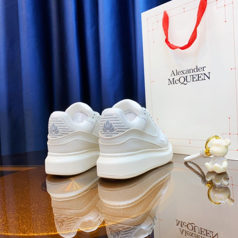 [알렉산더맥퀸] 남성 여성 오버솔 스니커즈