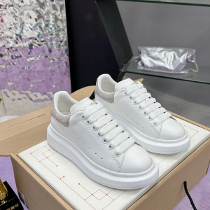 [알렉산더맥퀸] 남성 여성 오버솔 스니커즈