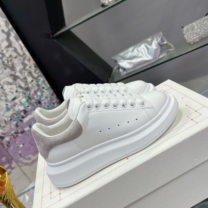 [알렉산더맥퀸] 남성 여성 오버솔 스니커즈