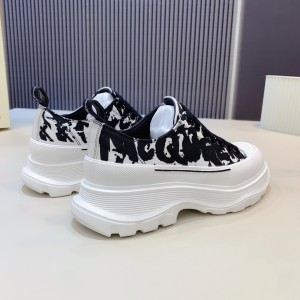 [알렉산더맥퀸] 남성 여성 오버솔 스니커즈