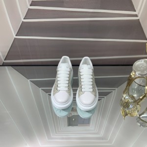 [알렉산더맥퀸] 남성 여성 오버솔 스니커즈