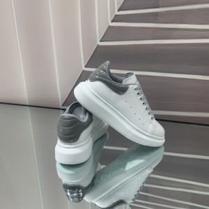 [알렉산더맥퀸] 남성 여성 오버솔 스니커즈