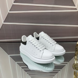 [알렉산더맥퀸] 남성 여성 오버솔 스니커즈