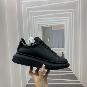 [알렉산더맥퀸] 남성 여성 오버솔 스니커즈