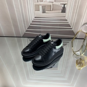 [알렉산더맥퀸] 남성 여성 오버솔 스니커즈