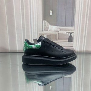 [알렉산더맥퀸] 남성 여성 오버솔 스니커즈